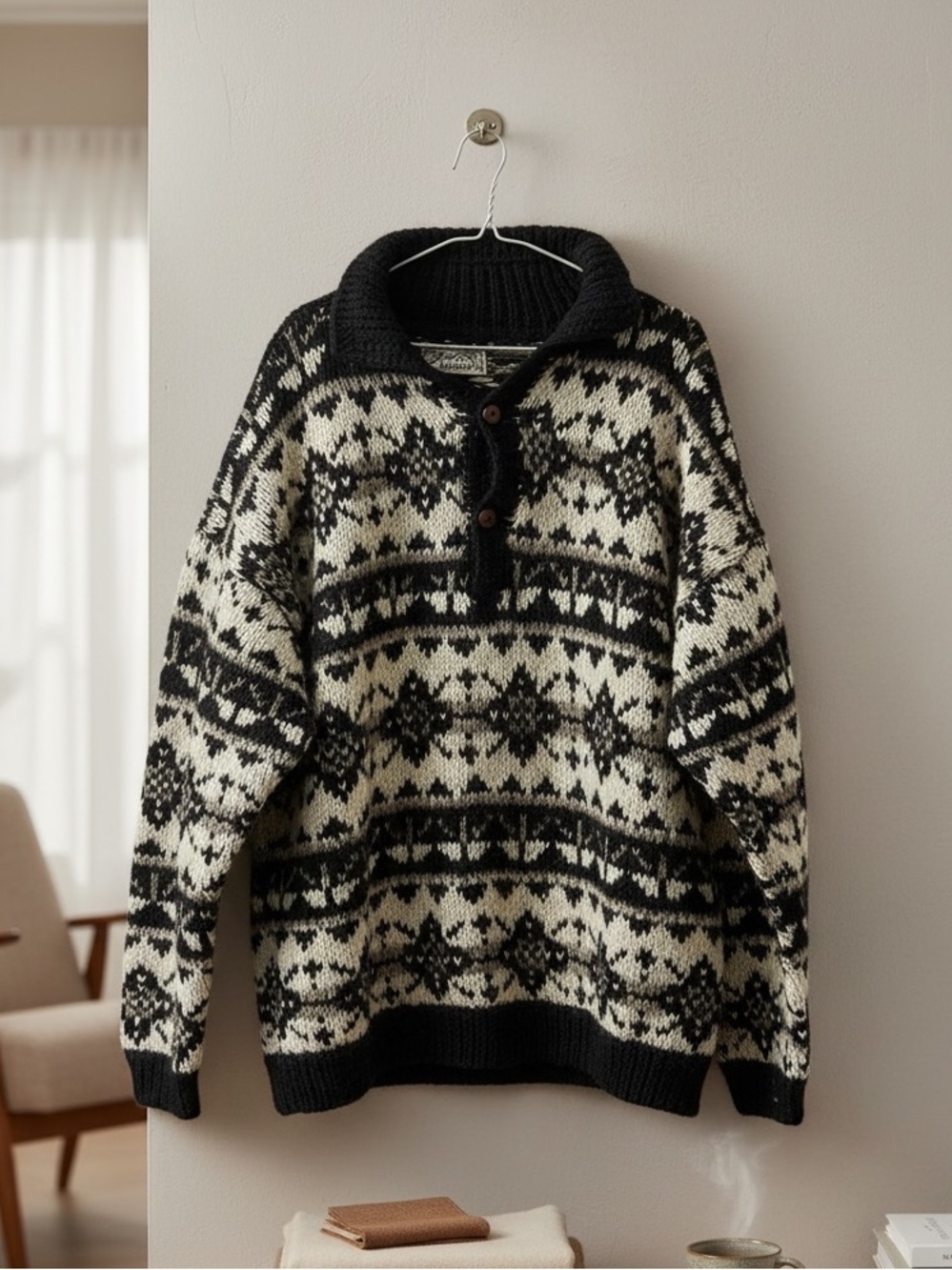 Vintage Handmade Nepal Wool Pullover Heavy Sweater Size L